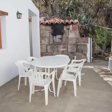 Holiday home Vivelorural Abuela Maria 2, A Place For Families